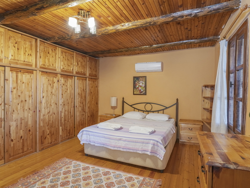  gece  -  Kasım
  | Kalkan Üzümlü'de Çocuk Havuzlu, Deniz Manzaralı 6 Kişilik Villa